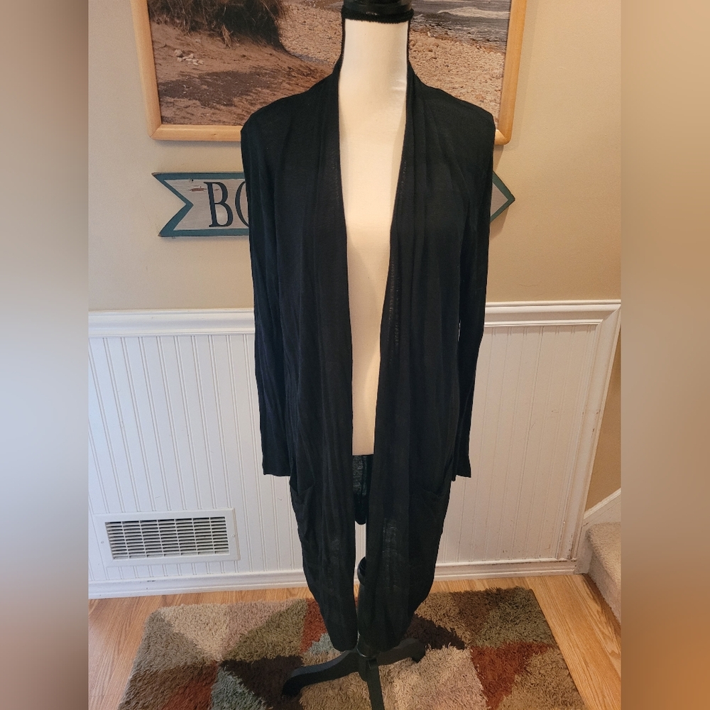 Long sleeve lightweight sweater